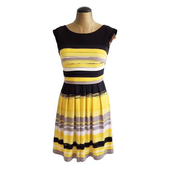 Max & Cleo Dresses & Skirts - Max & Cleo yellow black striped sundress sz 2 / S